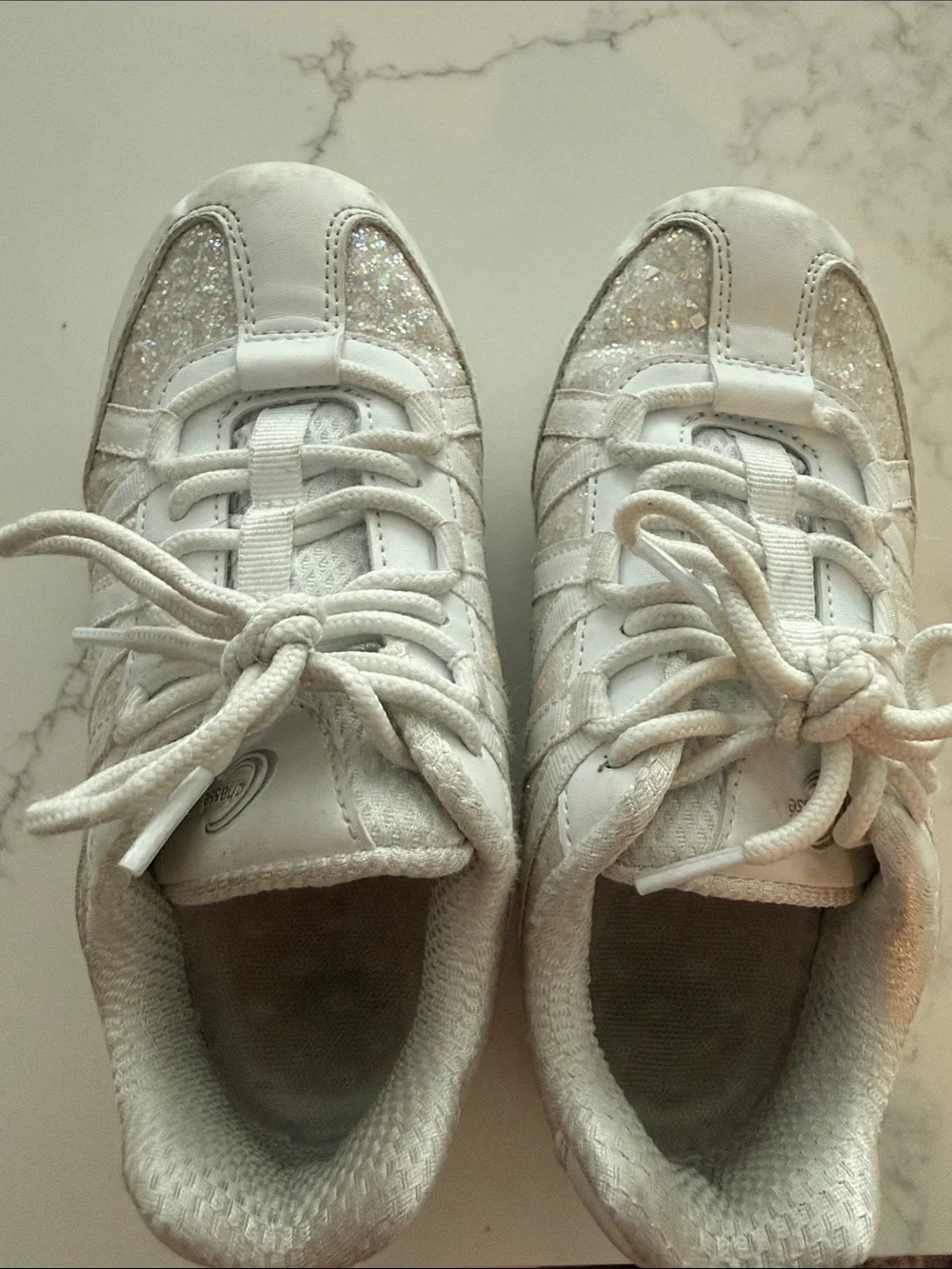 Women’s Glitter Athletic Sneakers - White